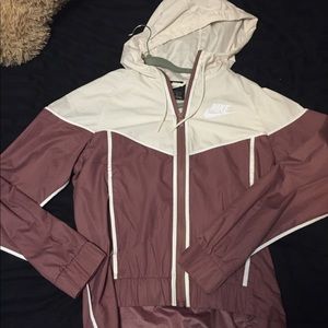 Nike windbreaker